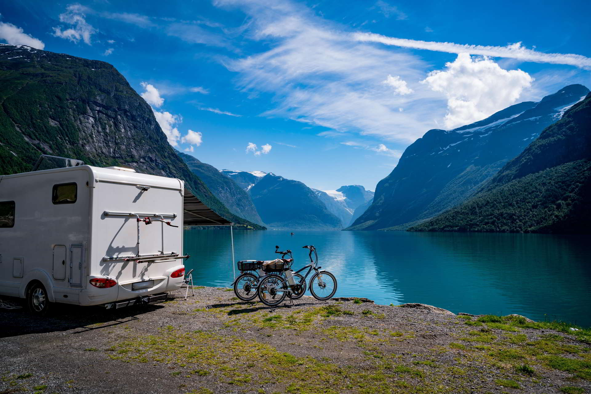 Friedas Camper  Wohnmobil & Camper mieten für unvergessliche Abenteuer